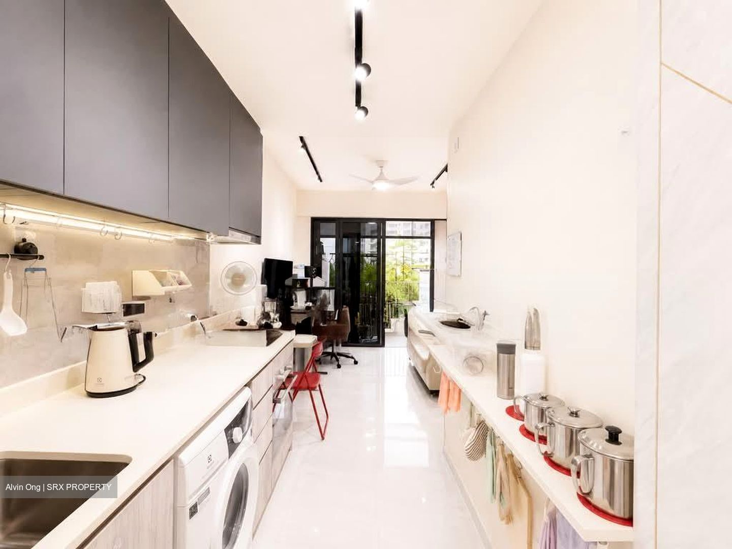 Riverfront Residences (D19), Apartment #560580651